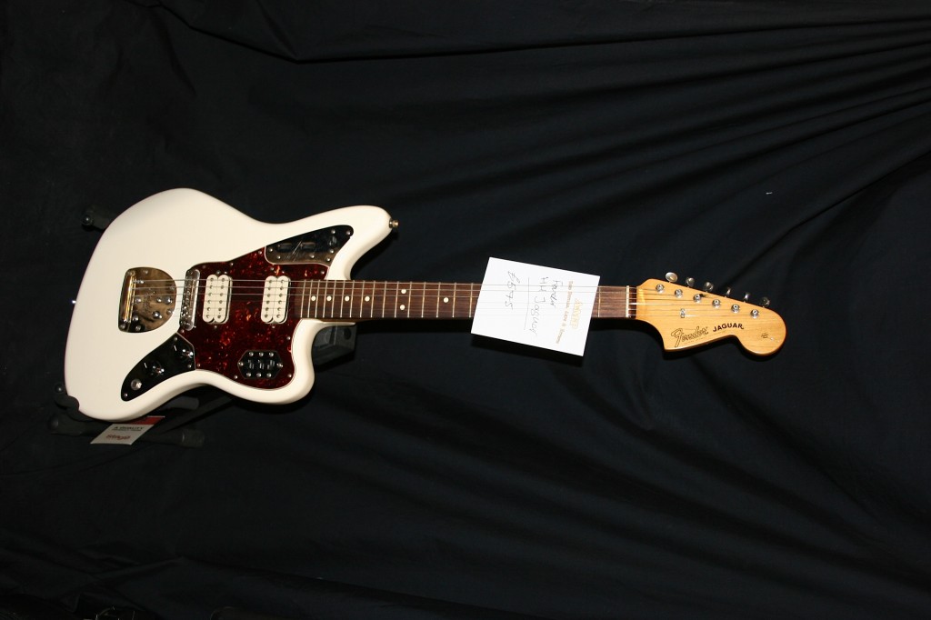 Before You Buy A Fender Jaguar Bass Humbucker, Watch This! - fw72yq2