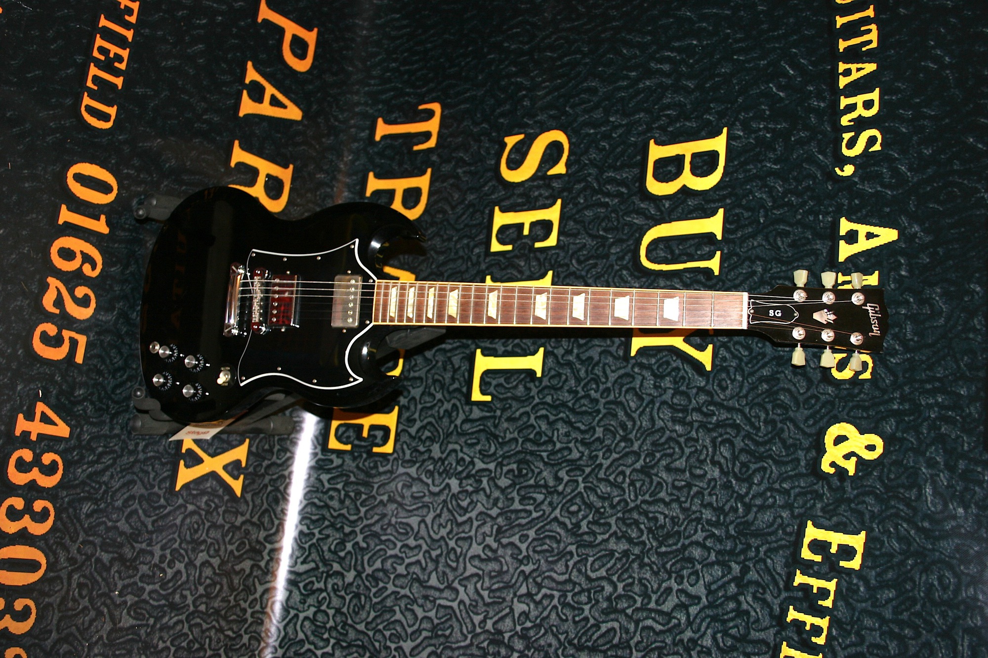 2006 Gibson SG Standard ebony**SOLD | Amp Guitars, Macclesfield