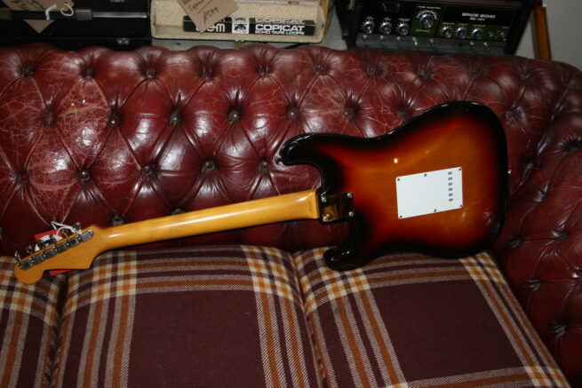 Fender 1994 '62 Stratocaster MIJ - Image 4