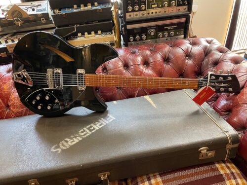 Rickenbacker 330 Jetglo 1988 Blackout**SOLD
