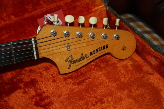 Fender Mustang 1964 - Image 3