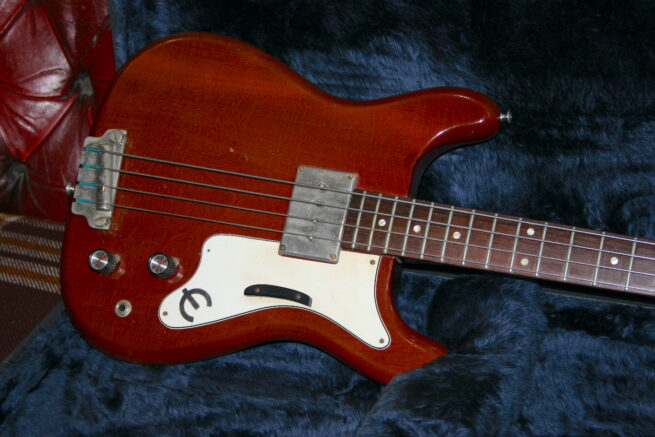 Epiphone 1962 Newport Solid Body Bass - Image 2