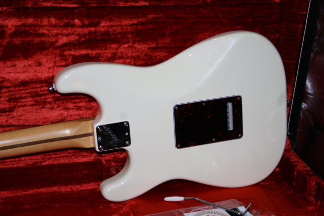 Fender 1998 American Standard Stratocaster Arctic White**SOLD - Image 5
