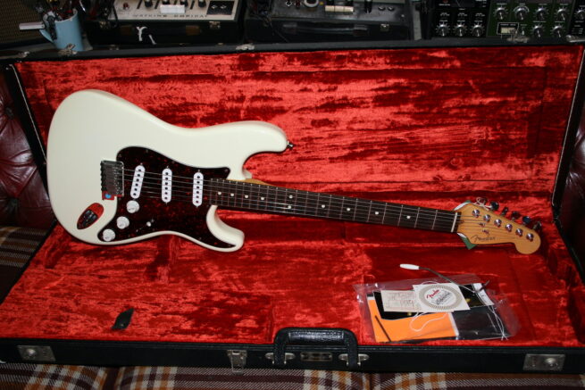Fender 1998 American Standard Stratocaster Arctic White**SOLD