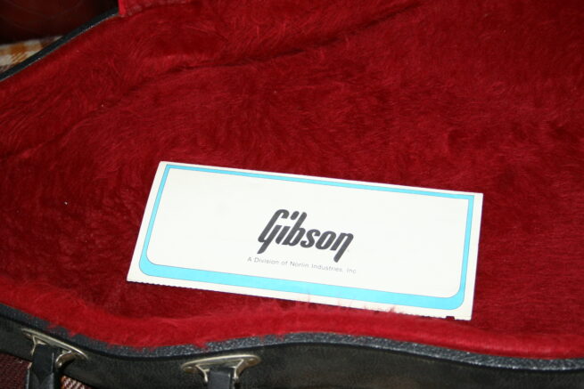 Gibson 1981 Les Paul Custom Tobacco Burst - Image 4