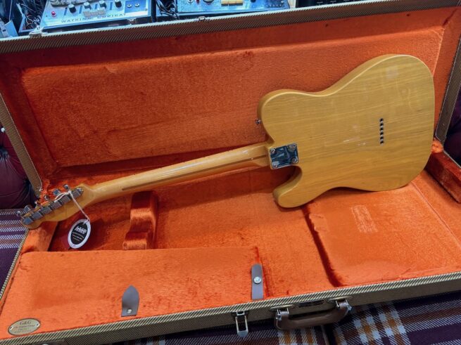 Fender 2007 AVRI '52 Telecaster Butterscotch - Image 5