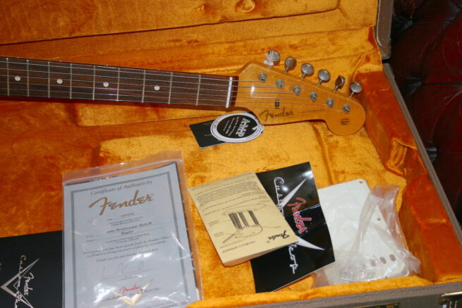 Fender '60 Relic Custom Shop Stratocaster 2013 Refin - Image 3
