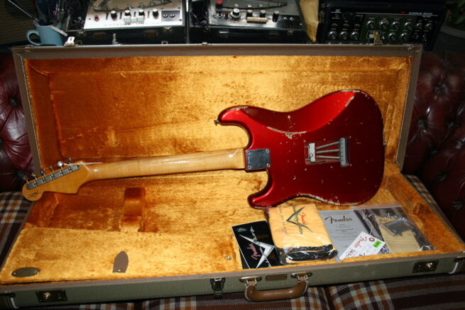 Fender Custom Shop '63 Relic Stratocaster Candy Apple red - Image 5