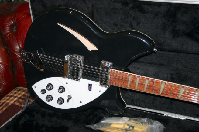 Rickenbacker 2007 360/12 Jet Glo - Image 2