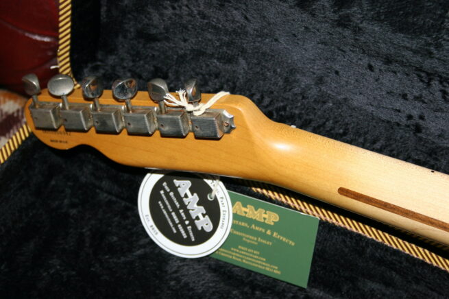 42nd Street Guitars '55 Broadway - Image 7