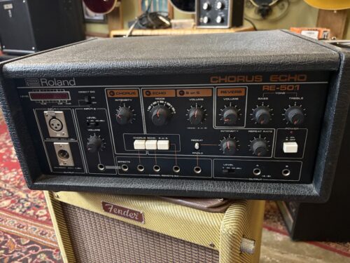 Roland RE501 Space Echo