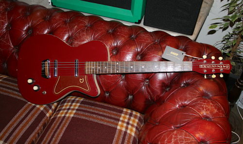 Danelectro 90's U2**SOLD