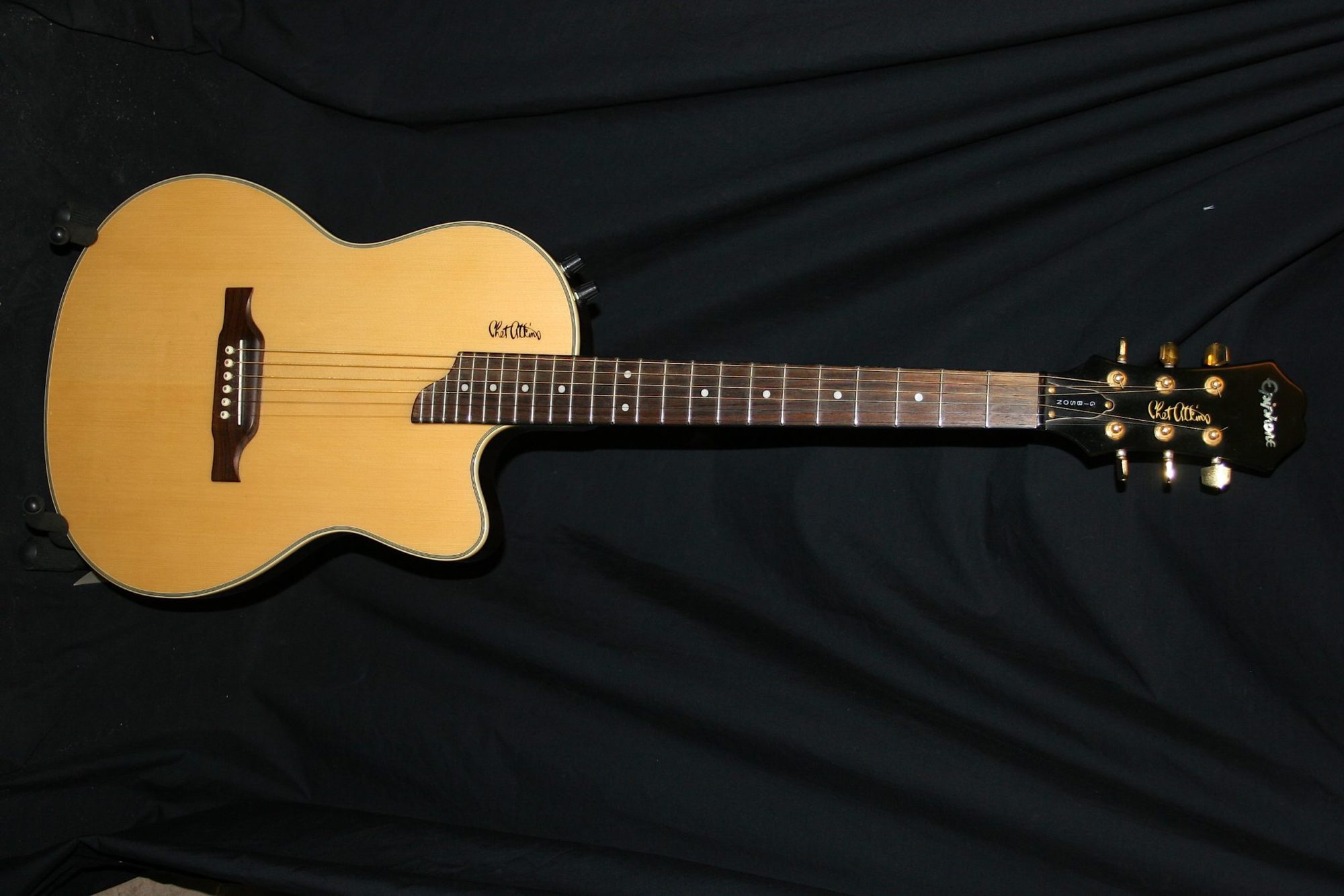 Epiphone Chet Atkins 1999 korean - Amp Guitars, Macclesfield
