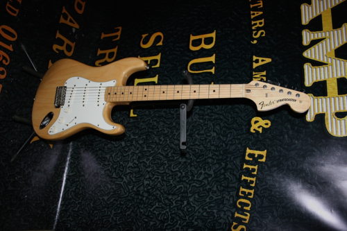 Fender AVRI vintage series stratocaster 70's**SOLD
