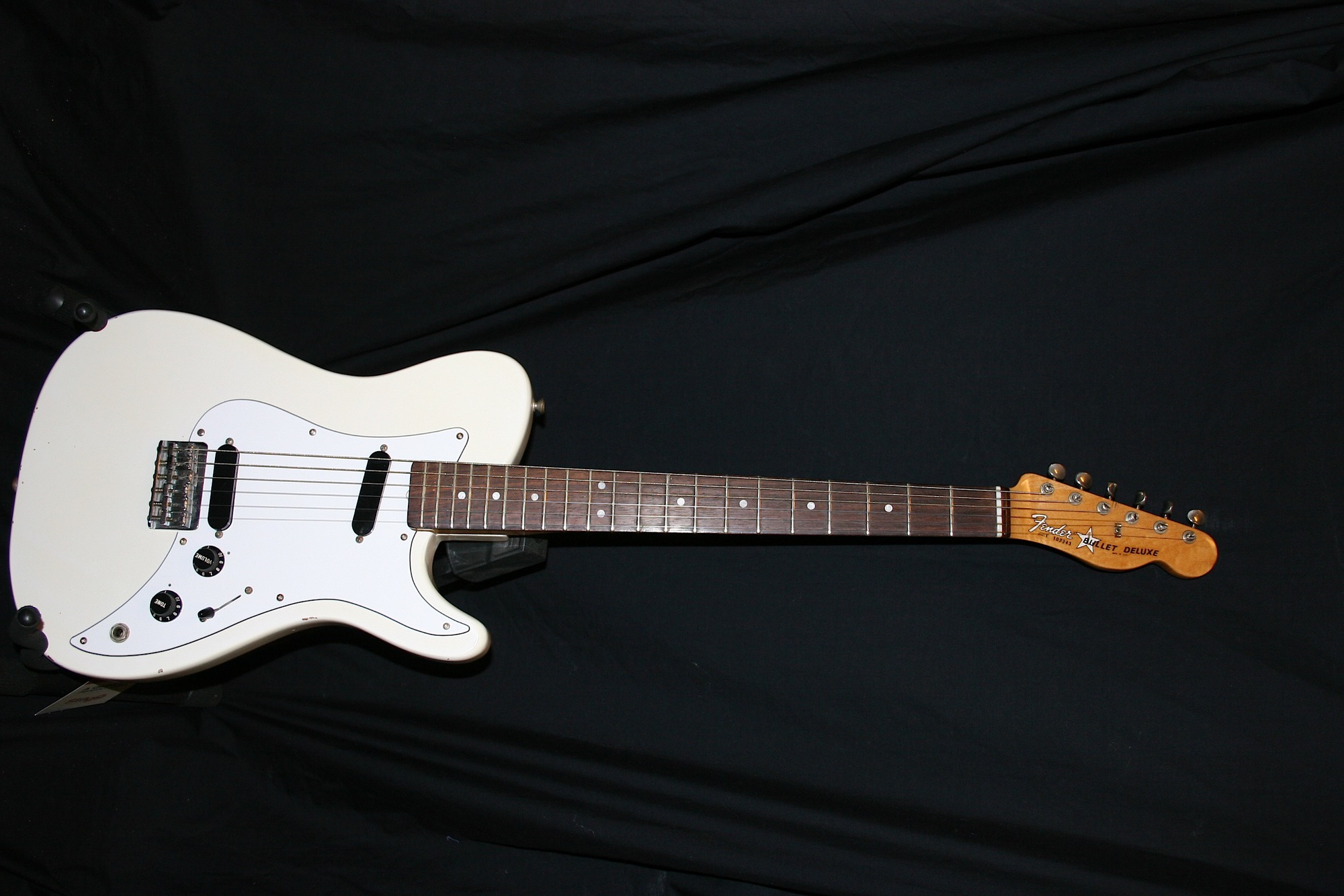 Fender 1981 Bullet Deluxe USA rare! - Amp Guitars, Macclesfield
